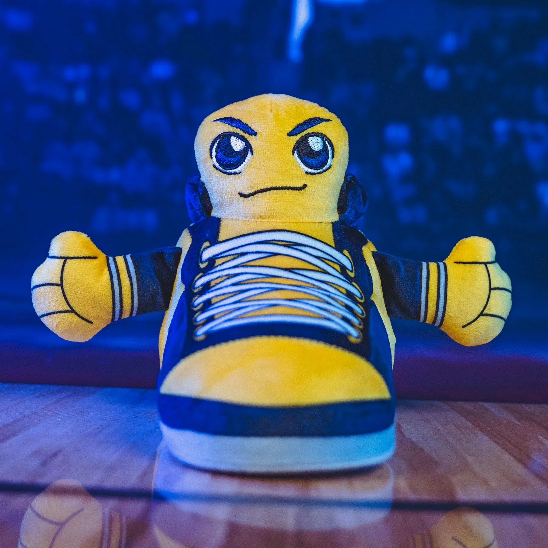 Indiana Pacers Sneaker 7" Kuricha Plush